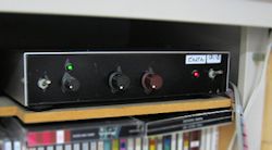 bgmアンプの外観